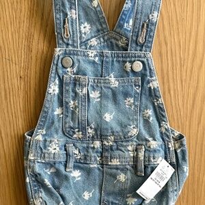 Old Navy Floral Denim Overall Romper. Never worn